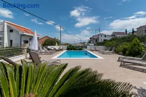 Apartments Brico - Heated Pool - Image 4