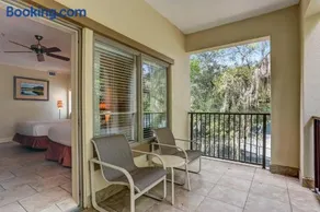 2520 Tennis Villa Efficiency - Image 1