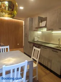 Chalet 5 Laghi / LuxApt / Town Centre - Image 2