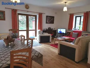 Ground Floor Slievemore Apartment - Image 3