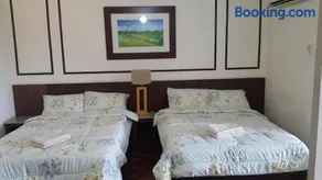 Jalan Kamus, Simpang Empat Holiday home - Image 1