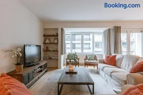 Casiola - Apartment on top location in Knokke with parking - Image 1