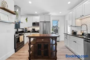 Boston First floor condo - Image 4