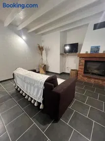 Maison calme et ombragée, idéalement située - Image 3