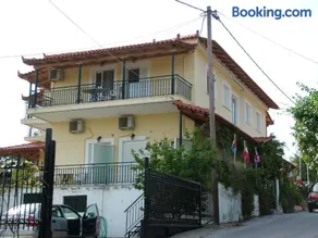 Thalis Rooms - Image 4