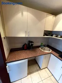 Studio Apartment mit Balkon - Image 3