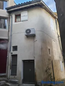 La Maison du Château Au pied du Château, calme et central - Image 2