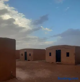 Sahara Peace camp - Image 2