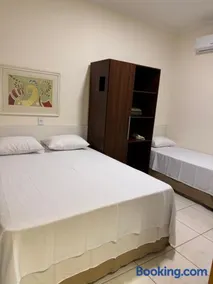 CR Hotel - Image 4