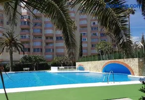 Appartement avec internet haut débit, piscine et terrasse | Vue montagne - Image 4