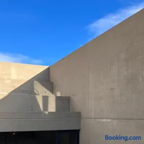 One Floor Designed by Architect Tadao Ando - Image 2
