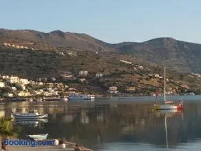 Marilena Seaside House - Image 4