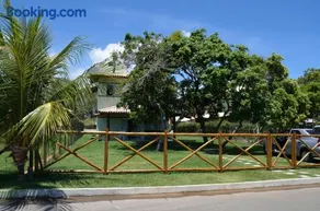 Casa paraíso em Guarajuba, 4 suítes, próximo à praia - Image 2