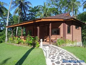 The Country House - Image 2