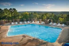 Wyndham Fairfield Bay 1BR Apartment with Resort Access - Image 1