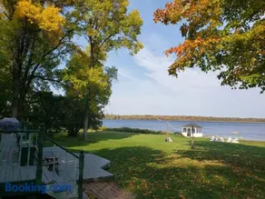 Cape Calabogie Cottage - Image 1