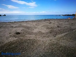 Volcano Beach Views & Wifi - Image 4