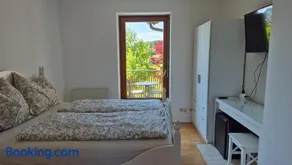 SBE Rooms - Near Salzburg And Lakes - Image 2