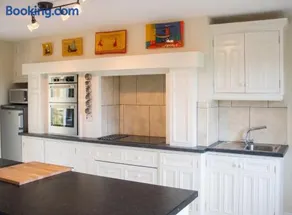 Spacious house with sea and mountain views, Co. Kerry - Image 1