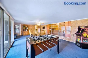 Relax and Play 3BR Retreat w Sunroom - Image 1