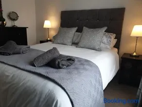 Kingfisher cottage, free parking - Image 4