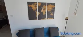 Renovated 2 bedroom Apartment in light house beach - Image 4