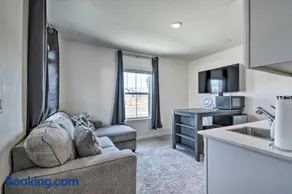 Contemporary Los Banos Studio < 3 Mi to Dtwn! - Image 1