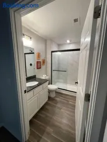 Motor Row Loft in the Heart of Downtown 3bd and 2bth - Image 3