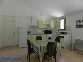 HERMITAGE - Image 2