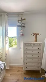 Dragonfly's Beach Home - Image 1