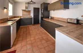 Beautiful Home In Mazan With Wifi - Image 2