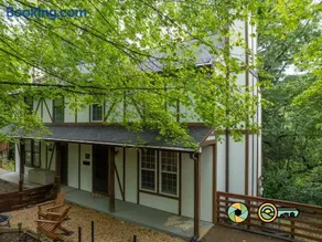 Lakeview 10B: Forest Den - Image 2