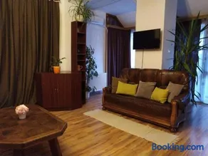 Erzsébet Vendégház és Apartman - Image 2