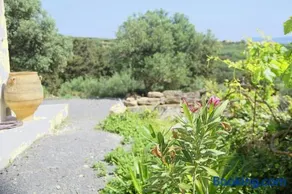 The Village Hideaway - Traditional Stone House - Image 3