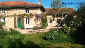 Les Trois Chenes - Image 1