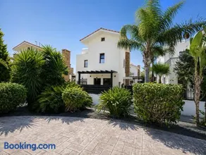 Villa Saint Nicholas by Ezoria Villas - Image 2