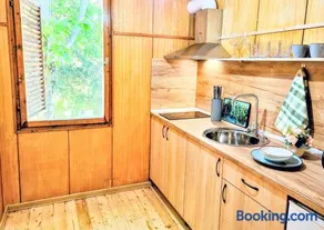Къмпинг и Бунгала Брусен Хил - Camping and Bungalows Brusen Hill - Image 1