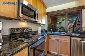 Wailea Ekahi, #33B - Image 3