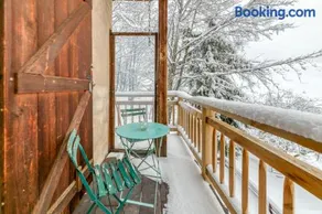 Le Flocon Grand Chalet 4 étoiles - Image 1