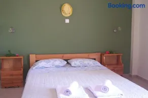 Melina Apartment - Image 2