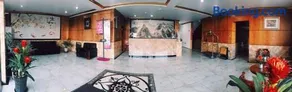Hotel Pekin - Image 1