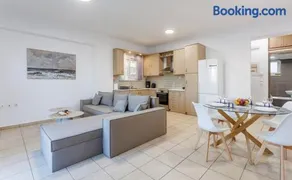 Arivaro Apartment - Image 4