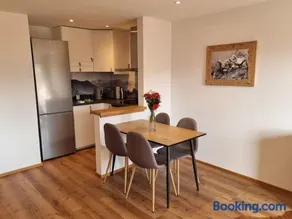 Phils Apartment - Image 3