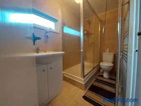Private Home Grays - Image 3