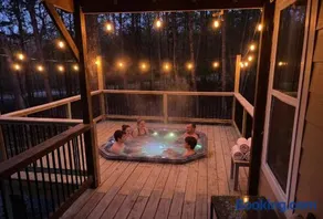 Hot Tub, Secluded Hickory Tiny Home in Menlo! - Image 1