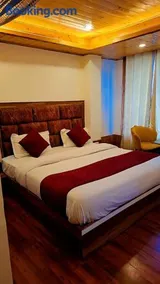 New Avadh Palace Home Stay - Image 1