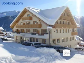 Noldis Hotel - Image 3