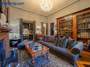 West London Boutique Apartment - Image 3
