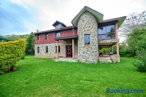 Charity Chalet - Image 2
