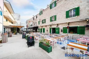 Centar Vodice Apartmani - Image 5